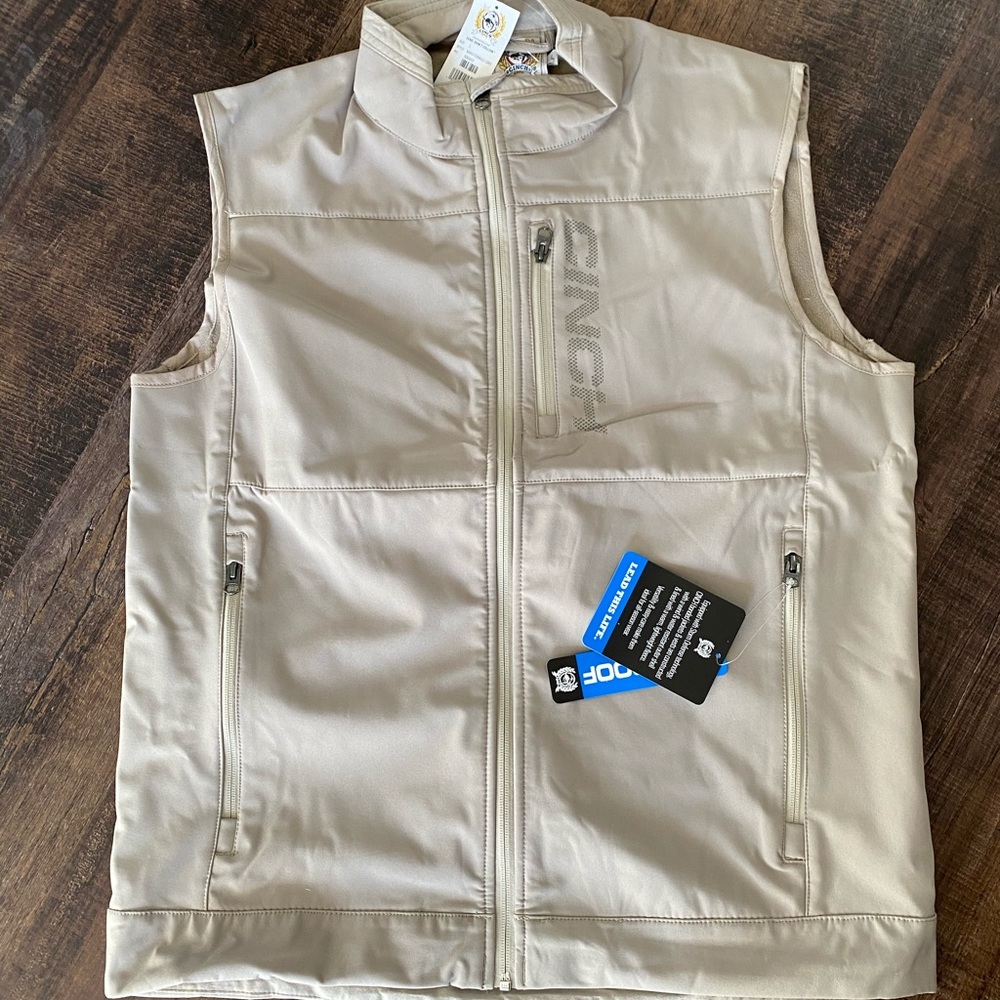 Men’s Cinch Vest